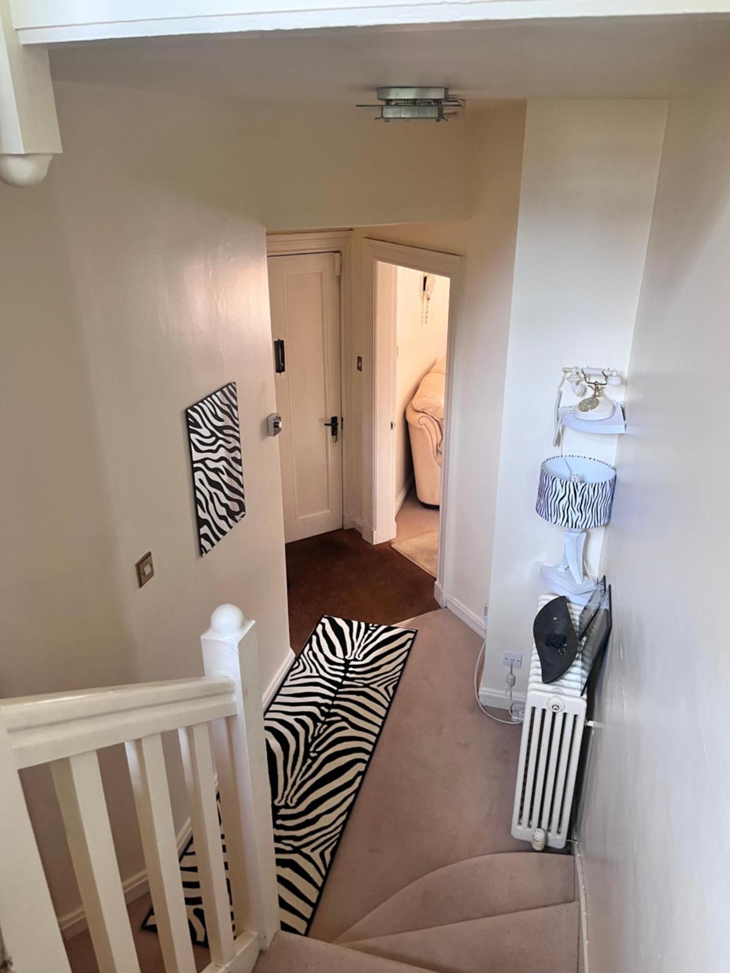 Private Room In Charming Detached House In Newington เอดินบะระ ภายนอก รูปภาพ